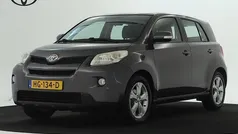 Grijs metallic Gebruikt 2010 Toyota Urban Cruiser Limited SUV | € 9.945 (Eerlijke prijs)