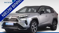 Zilver, metallic lak Gebruikt 2024 Toyota RAV4 Plus SUV | € 52.850 (Eerlijke prijs)