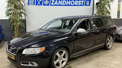 Zwart Gebruikt 2010 Volvo V70 R-Design Stationwagen | € 6.995 (Eerlijke prijs)