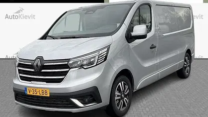 Occasion Renault Trafic 170 PK (125 kW) 2024 Grijs MPV