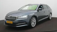Grijs Gebruikt 2020 Skoda Superb Business Line Stationwagen | € 21.900 (Goede deal)