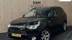 Zwart Gebruikt 2014 Mitsubishi Outlander Instyle SUV | € 10.940 (Goede deal)