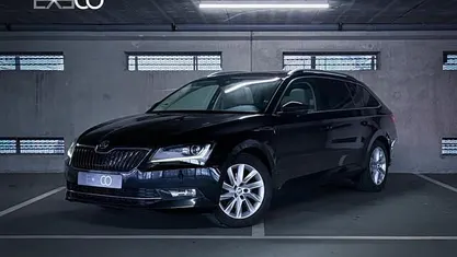 Occasion Skoda Superb Business Line 150 PK (110 kW) 2018 Zwart (metallic) Stationwagen
