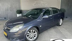 Grijs Gebruikt 2006 Opel Vectra GTS Executive Hatchback | € 2.500 (Eerlijke prijs)