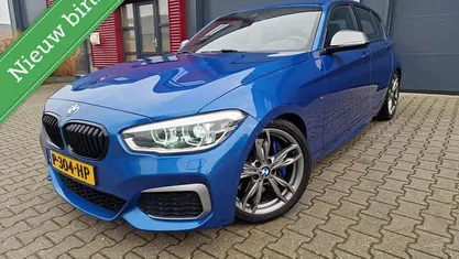Blauw (metallic) Gebruikt 2016 BMW M140 M Sport Hatchback | € 29.950 (Eerlijke prijs)