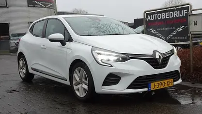 Occasion 2020 Renault Clio V Zen Hatchback | € 10.650 (Eerlijke prijs)