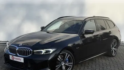 Occasion BMW 330 Executive 291 PK (214 kW) 2022 Zwart Stationwagen