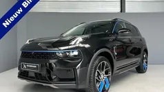 Zwart Gebruikt 2022 Lynk & Co 01 SUV | € 24.495 (Eerlijke prijs)