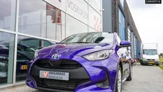 Blauw Gebruikt 2021 Toyota Yaris Active Hatchback | € 21.950 (Eerlijke prijs)