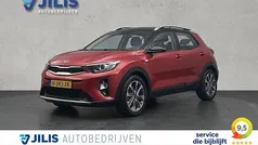 Rood Gebruikt 2020 Kia Stonic SUV | € 14.850 (Eerlijke prijs)
