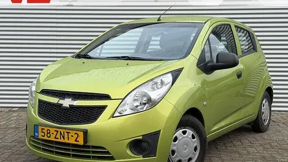 Groen Gebruikt 2012 Chevrolet Spark Hatchback | € 2.948 (Eerlijke prijs)