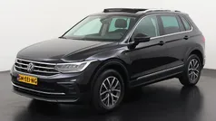 Zwart Gebruikt 2024 VW Tiguan Business SUV | € 37.690 (Goede deal)