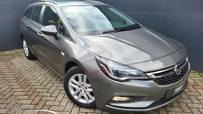 Gebruikt 2017 Opel Astra Edition Stationwagen | € 11.750 (Eerlijke prijs)