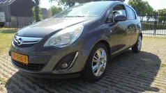 Grijs Gebruikt 2011 Opel Corsa Edition Hatchback | € 3.750 (Eerlijke prijs)