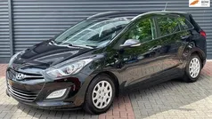 Zwart, metallic lak Gebruikt 2014 Hyundai i30 Stationwagen | € 8.950 (Goede deal)