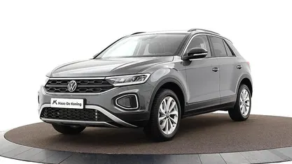 Gebruikt 2025 VW T-Roc Edition SUV | € 34.440 (Eerlijke prijs)