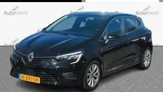 Gebruikt 2021 Renault Clio V Intens Hatchback | € 14.950 (Eerlijke prijs)