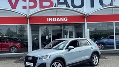 Grijs, andere lak Gebruikt 2021 Audi Q2 Sport SUV | € 25.750 (Goede deal)