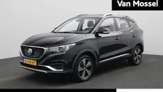 Zwart Gebruikt 2019 MG ZS Luxury Sedan | € 13.495 (Eerlijke prijs)