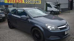 Grijs Gebruikt 2007 Opel Astra GTC Edition Hatchback | € 1.950 (Eerlijke prijs)