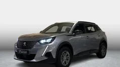 Grijs Gebruikt 2023 Peugeot e-2008 Style SUV | € 22.900 (Eerlijke prijs)