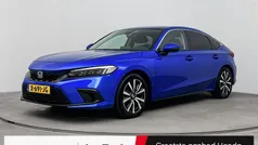 Blauw Gebruikt 2023 Honda Civic Elegance Hatchback | € 31.899 (Eerlijke prijs)