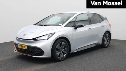 Grijs Occasion 2022 Cupra Born Hatchback | € 22.400 (Eerlijke prijs)
