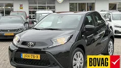 Gebruikt 2024 Toyota Aygo X Play SUV | € 16.750 (Goede deal)