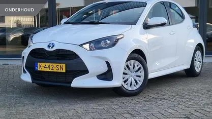 Occasion Toyota Yaris Hybrid Active 116 PK (85 kW) 2021 Wit Hatchback