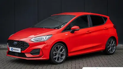 Rood Gebruikt 2022 Ford Fiesta ST-Line X Hatchback | € 16.895 (Eerlijke prijs)