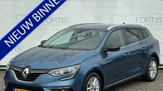 Blauw Gebruikt 2018 Renault Mégane GrandTour LIMITED Stationwagen | € 12.500 (Eerlijke prijs)