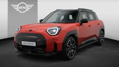 Rood Gebruikt 2025 Mini Aceman SUV | € 39.950 (Goede deal)