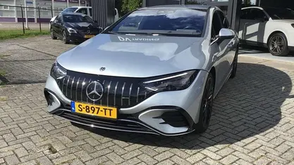 Grijs Gebruikt 2023 Mercedes EQE350 AMG line Sedan | € 49.500 (Eerlijke prijs)