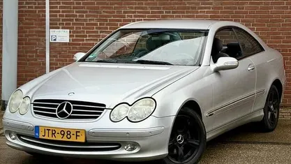 Grijs (metallic) Occasion 2004 Mercedes 200 Elegance Coupé | € 4.950 (Goede deal)
