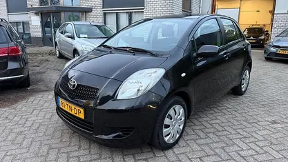 Zwart Gebruikt 2006 Toyota Yaris Sol Hatchback | € 2.850 (Eerlijke prijs)