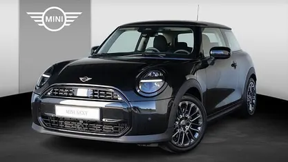Occasion Mini Cooper Essential 156 PK (114 kW) 2024 Hatchback