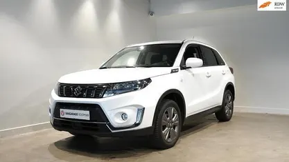 Occasion 2022 Suzuki Vitara SUV | € 21.995 (Eerlijke prijs)