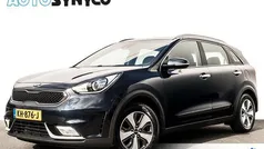 Blauw Gebruikt 2016 Kia Niro First Edition SUV | € 14.700 (Eerlijke prijs)