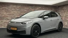 Grijs Gebruikt 2022 VW ID.3 Pure Hatchback | € 21.250 (Eerlijke prijs)