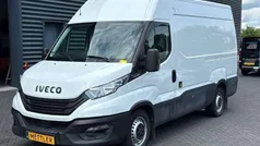 Wit Gebruikt 2022 Iveco Daily Van | € 19.950 (Super prijs)