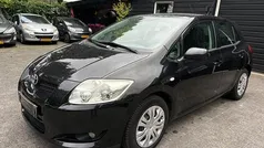 Zwart, metallic lak Gebruikt 2007 Toyota Auris Sol Hatchback | € 5.950 (Eerlijke prijs)