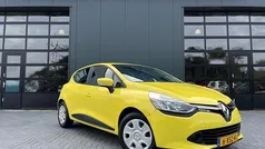 Geel Gebruikt 2014 Renault Clio IV Expression Hatchback | € 4.400 (Goede deal)