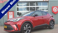 Rood Gebruikt 2022 Toyota C-HR SUV | € 28.500 (Eerlijke prijs)
