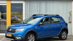 Gebruikt 2020 Dacia Sandero Stepway Hatchback | € 11.645 (Eerlijke prijs)