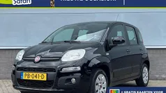 Zwart Gebruikt 2017 Fiat Panda Lounge Hatchback | € 8.685 (Eerlijke prijs)