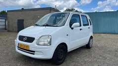 Wit Gebruikt 2001 Opel Agila Comfort Hatchback | € 399 (Goede deal)