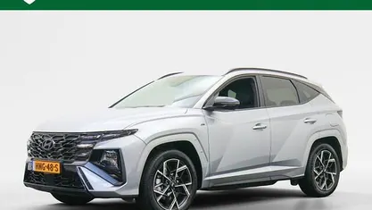 Shimmering silver (grijs metallic) Gebruikt 2025 Hyundai Tucson Edition SUV | € 40.950 (Eerlijke prijs)