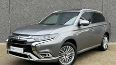 Gebruikt 2019 Mitsubishi Outlander Instyle SUV | € 20.995 (Eerlijke prijs)