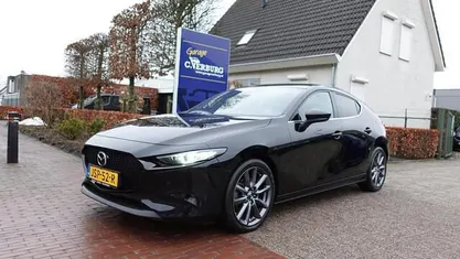 Gebruikt 2021 Mazda 3 Sportive Hatchback | € 22.950 (Eerlijke prijs)