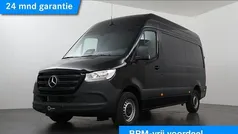 Zwart Nieuw 2024 Mercedes Sprinter Van | € 49.850 (Eerlijke prijs)